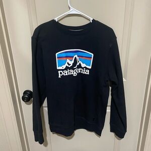Black Patagonia crew neck. Worn maybe twice.